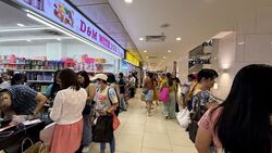 Lucky Plaza (D9), Retail #485236671